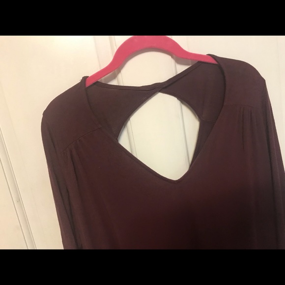 Wine Red Long Sleeve Dress with Back Cutout - Picture 3 of 4